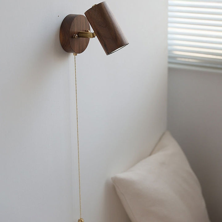 Retro Japanese Style Walnut Wall Lamp Bed & Breakfast Simple